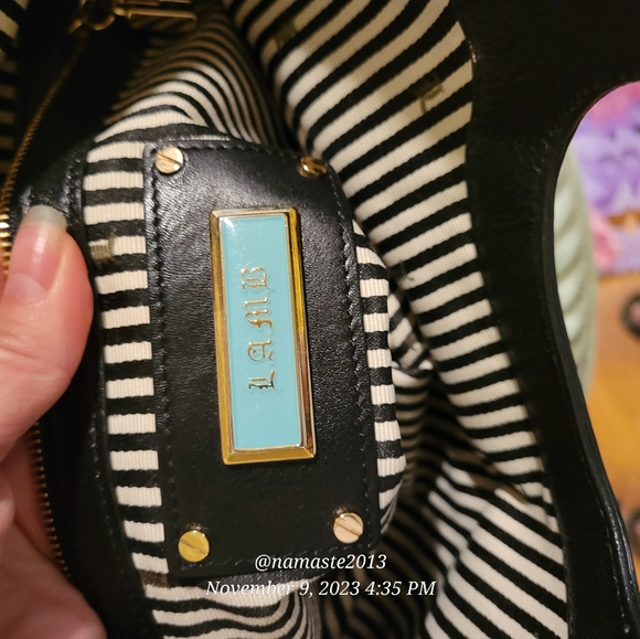 L.A.M.B. by Gwen Stefani Bullseye Convertable Crossbody Clutch Laptop bag #625 - Picture 10 of 13